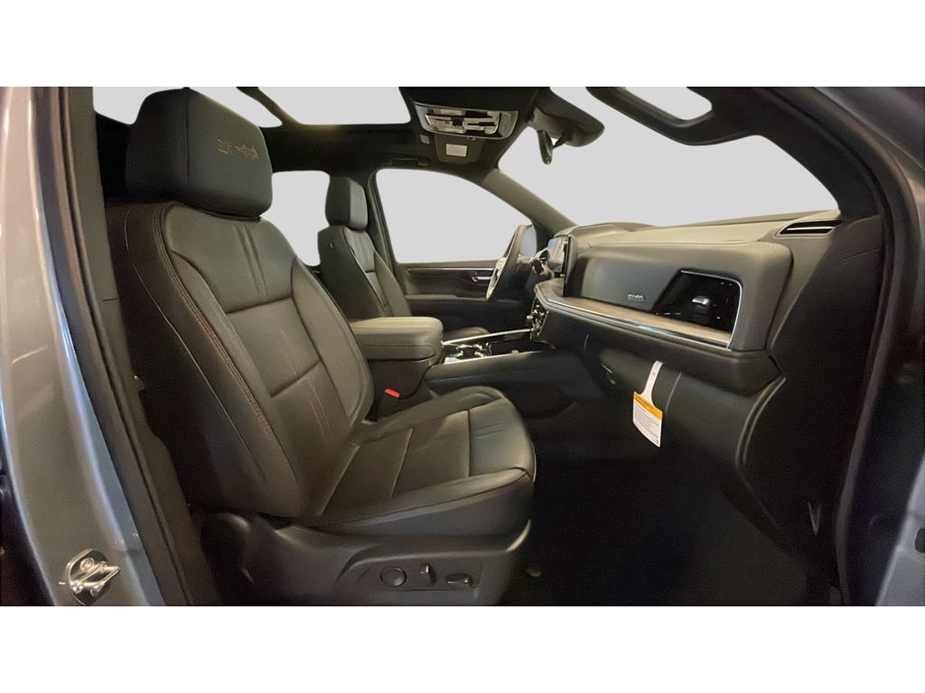 New 2026 Chevrolet Suburban High Country w/ Sun And Tow Package AWD/4WD image 18