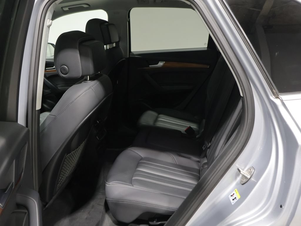 Used 2023 Audi Q5 2.0T Premium Plus AWD/4WD image 16