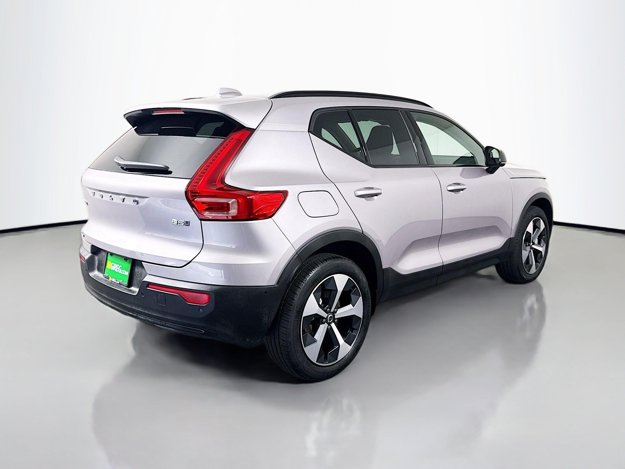 Used 2026 Volvo XC40 B5 Plus AWD/4WD image 10