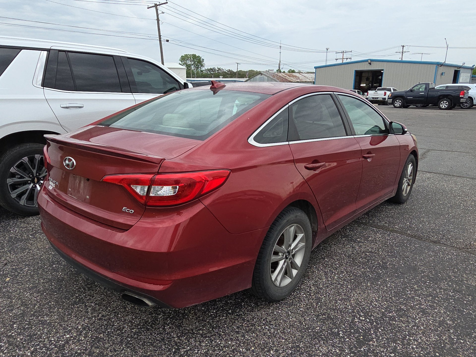 Used 2016 Hyundai Sonata ECO w/ Cargo Package image 6