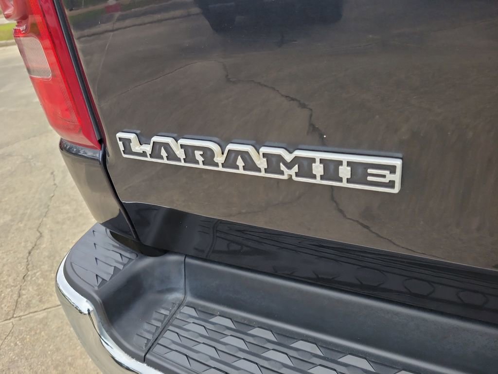 Used 2019 RAM 1500 Laramie image 11