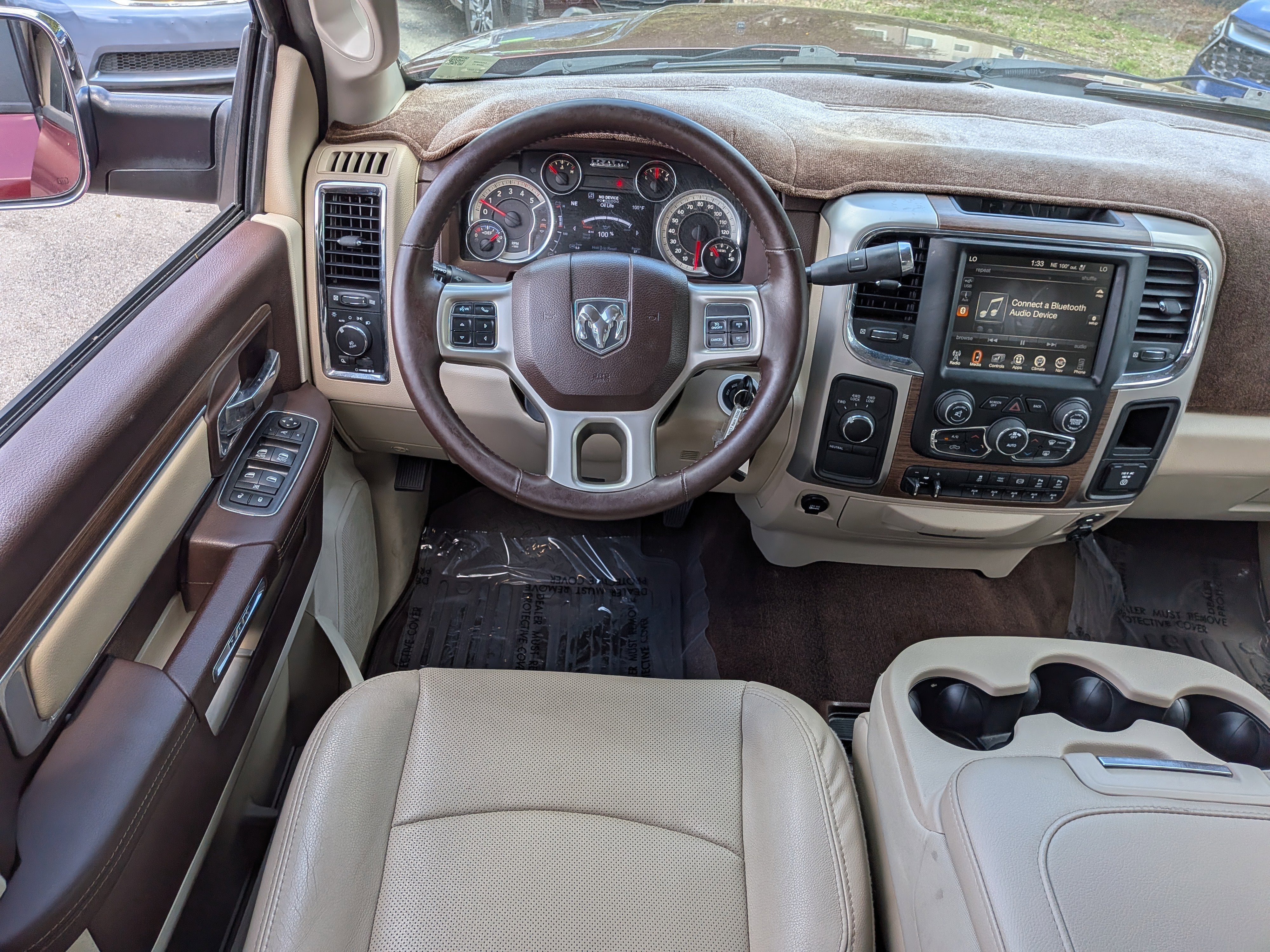 Used 2017 RAM 3500 Laramie image 16