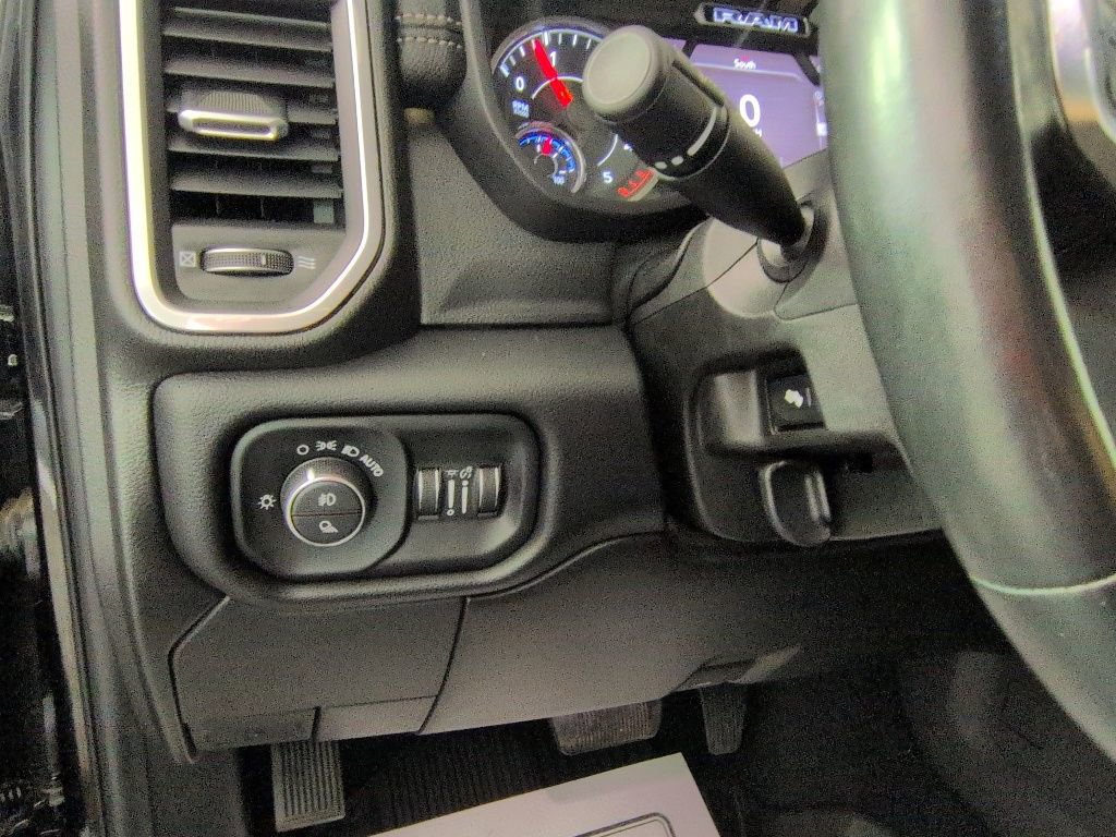 Used 2020 RAM 3500 Laramie AWD/4WD image 23