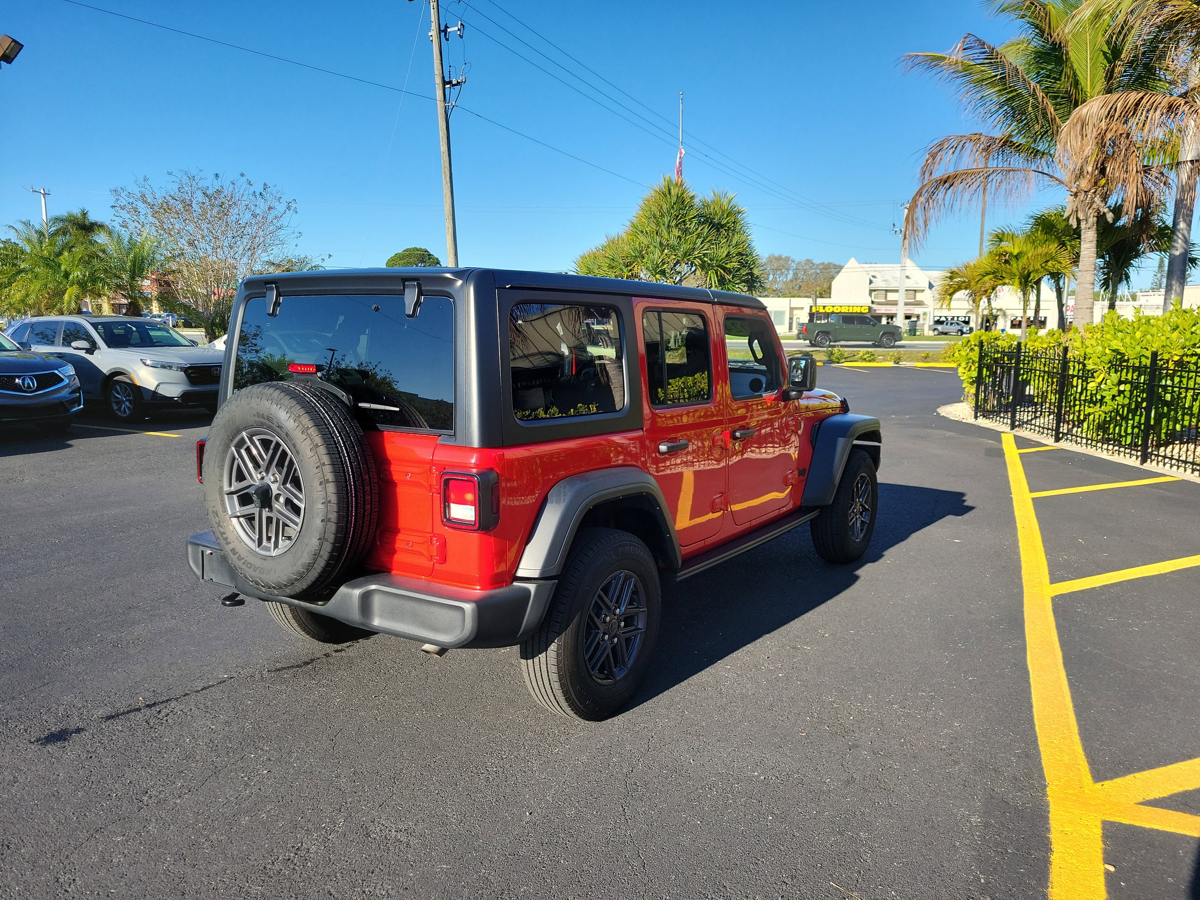 Used 2024 Jeep Wrangler Sport S image 5