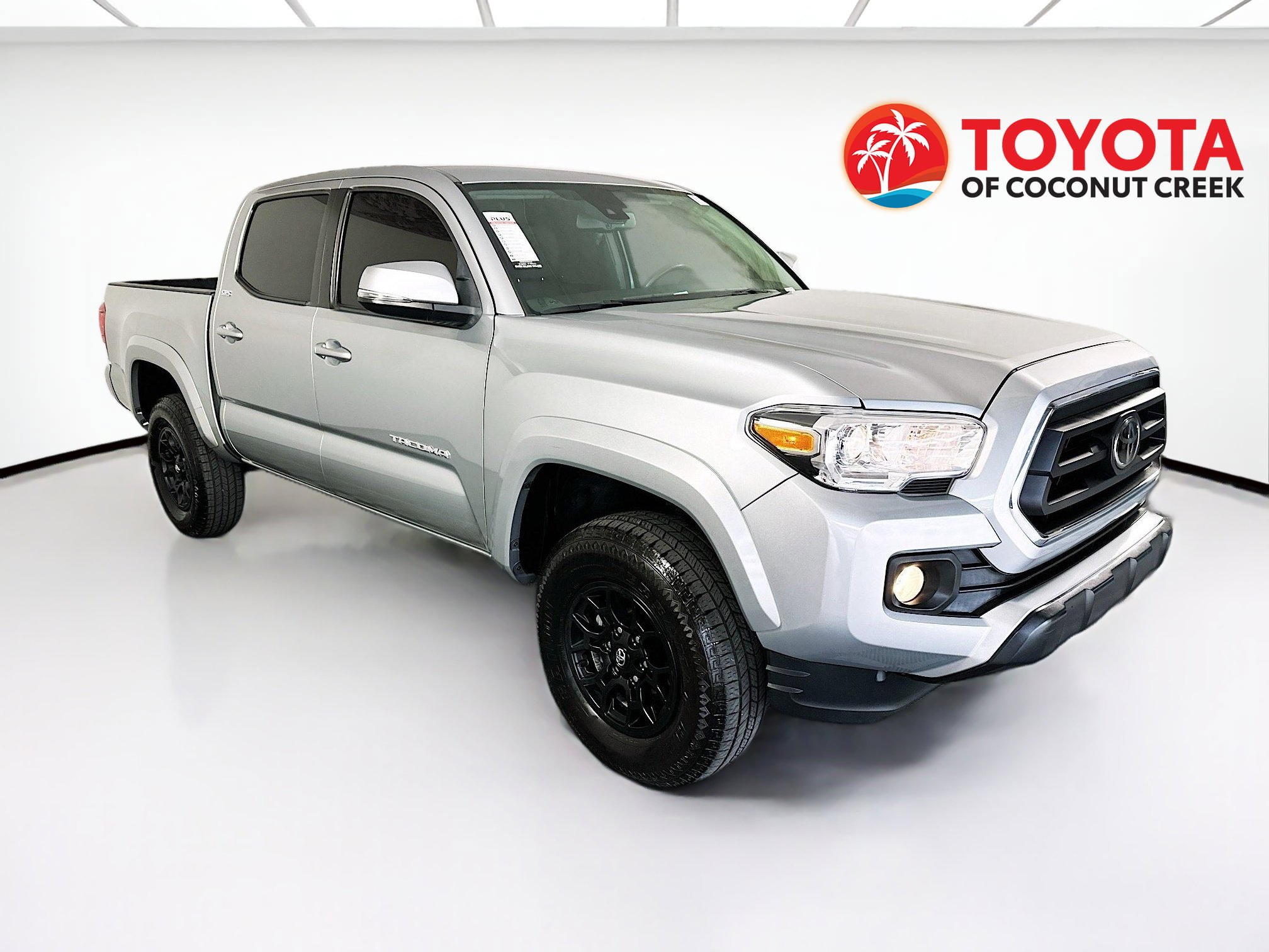 Used 2022 Toyota Tacoma SR5 w/ Technology Package