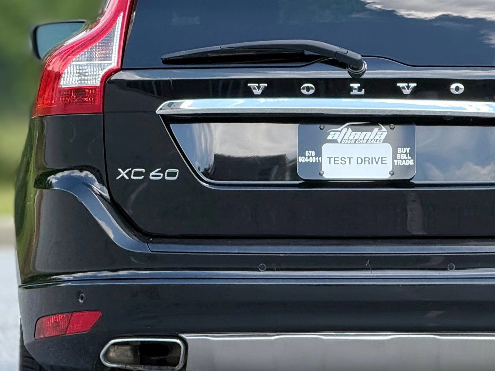 Used 2017 Volvo XC60 T6 Inscription w/ Climate Package AWD/4WD image 16