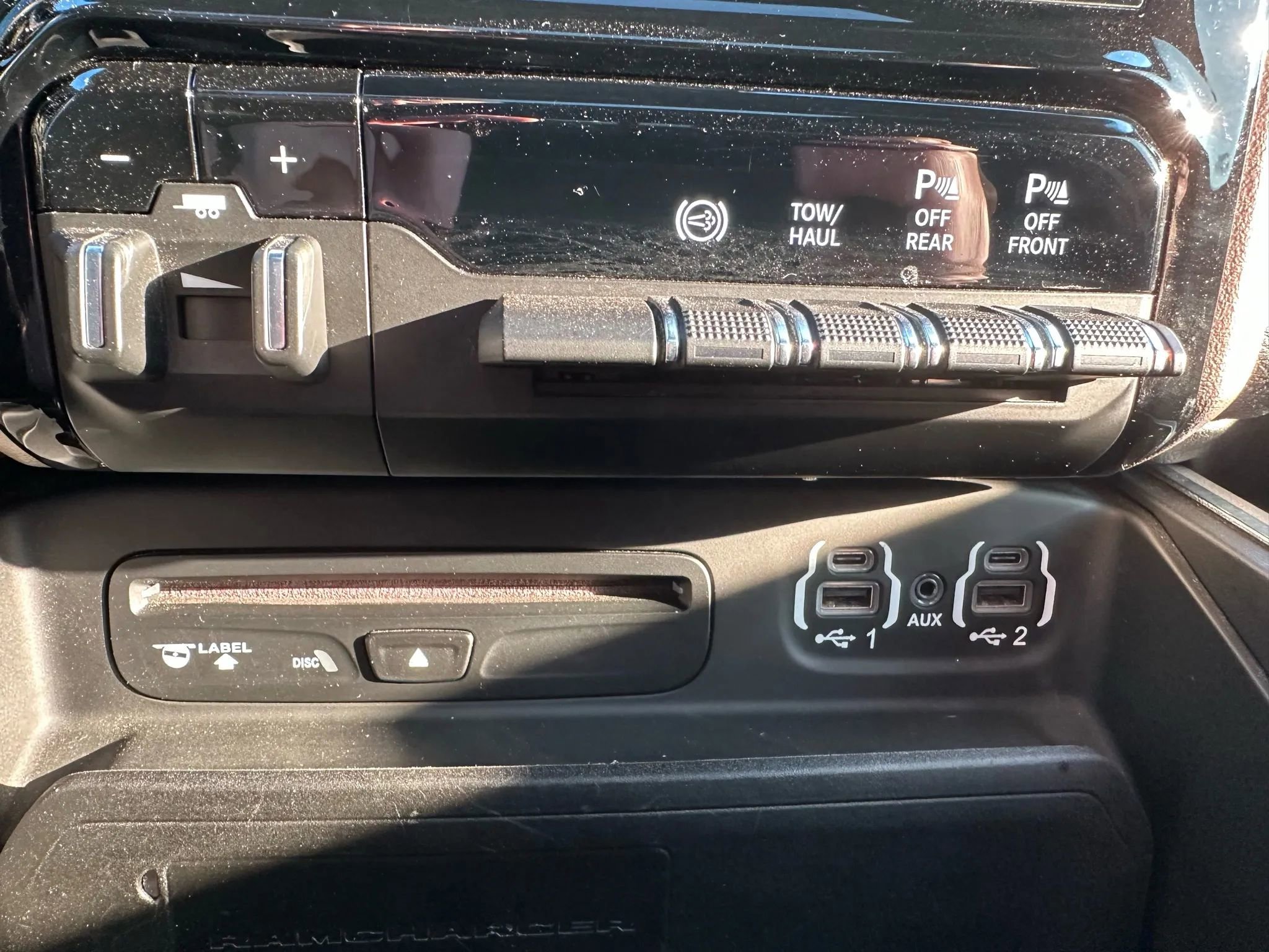 Used 2019 RAM 2500 Laramie image 43