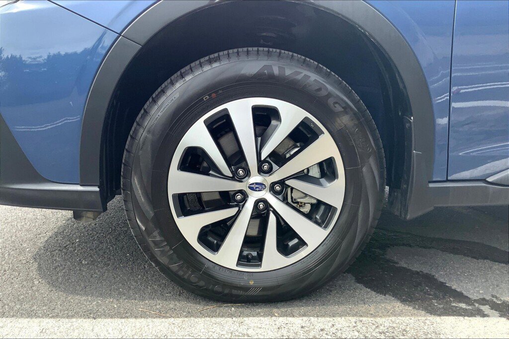 Used 2020 Subaru Outback Premium w/ Popular Package #1 AWD/4WD image 23