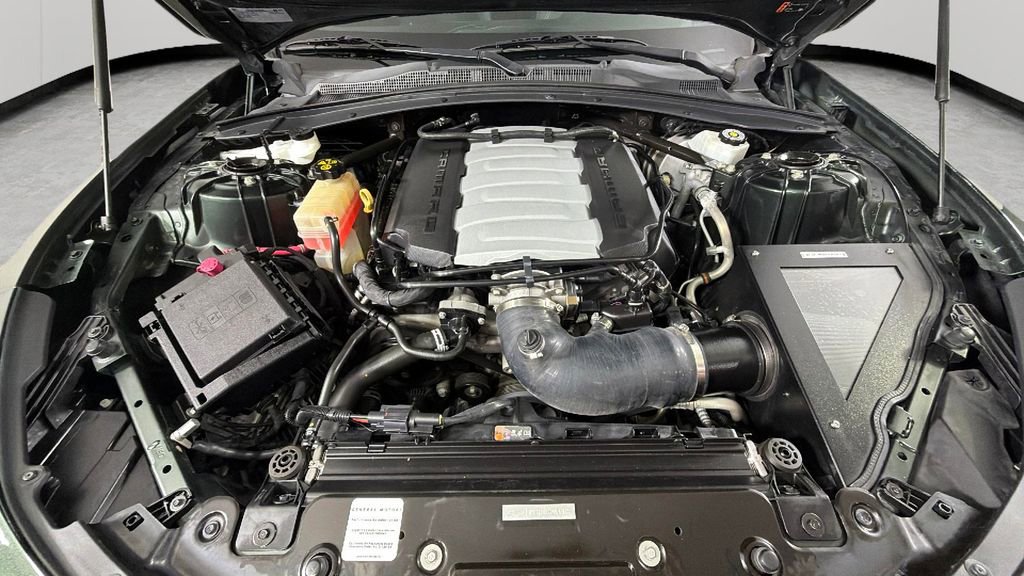 Certified 2020 Chevrolet Camaro LT RWD image 31