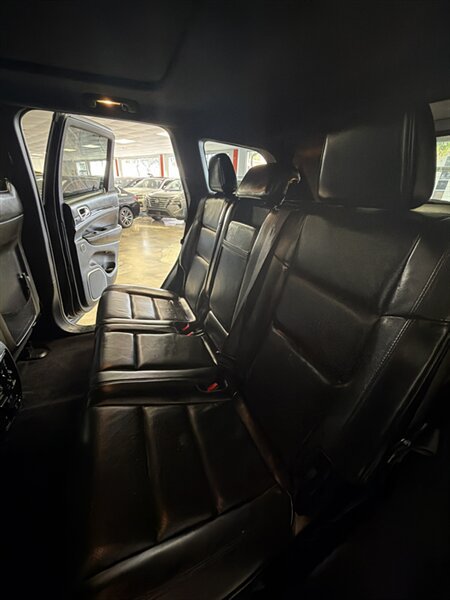 Used 2015 Jeep Grand Cherokee High Altitude RWD image 26