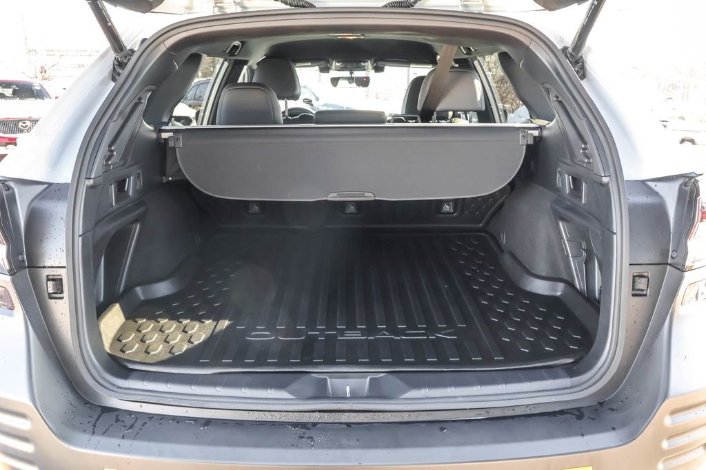 Used 2022 Subaru Outback Wilderness image 29