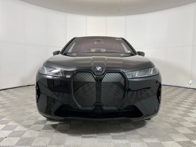 New 2026 BMW iX xDrive60 w/ Executive Package image 2