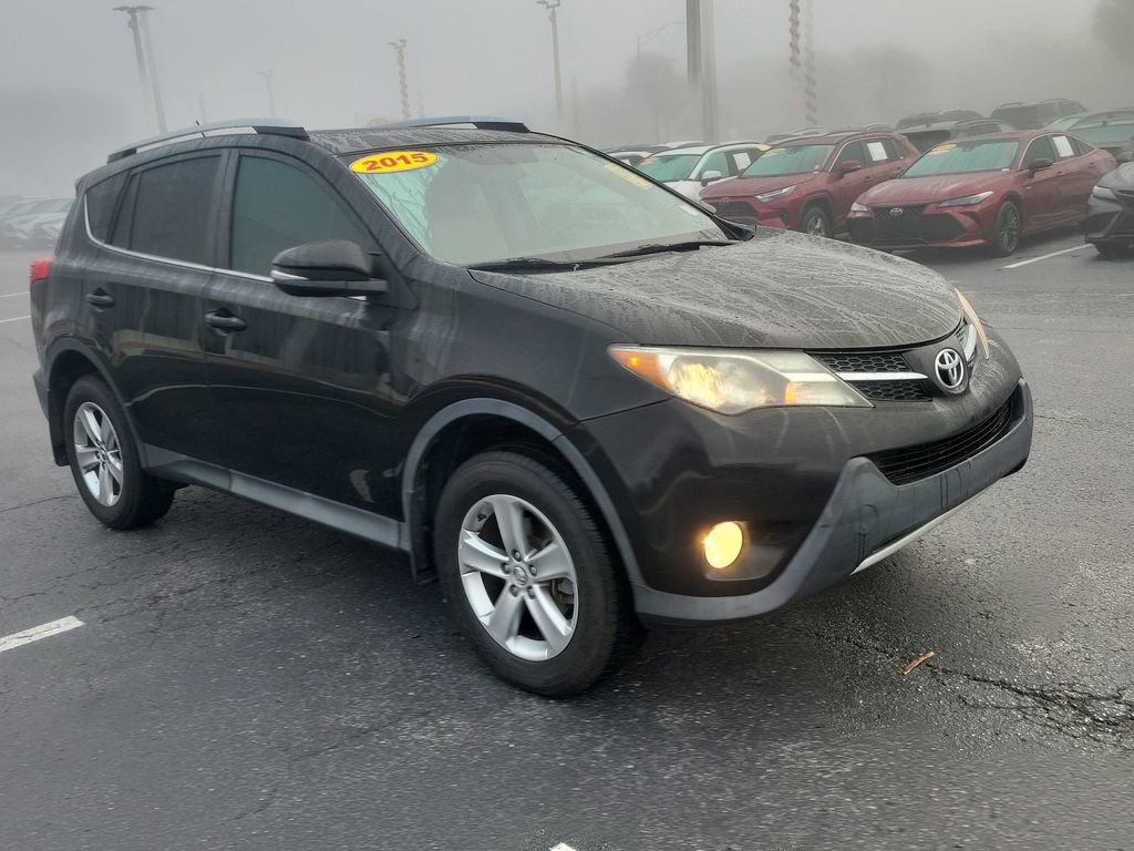 Used 2015 Toyota RAV4 XLE image 2