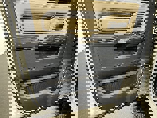 Used 2023 RAM 3500 Limited image 23