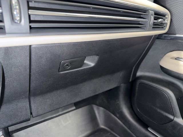 Used 2025 Lincoln Corsair Premiere w/ Equipment Group 101A image 29