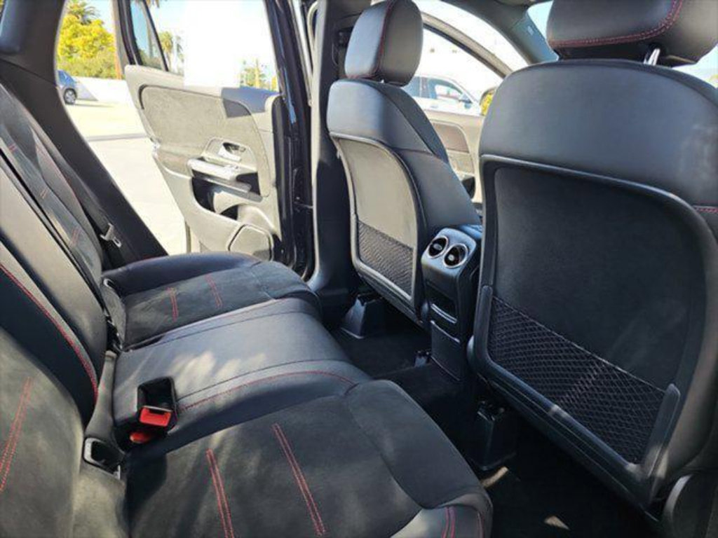 Used 2022 Mercedes-Benz GLA 250 image 11