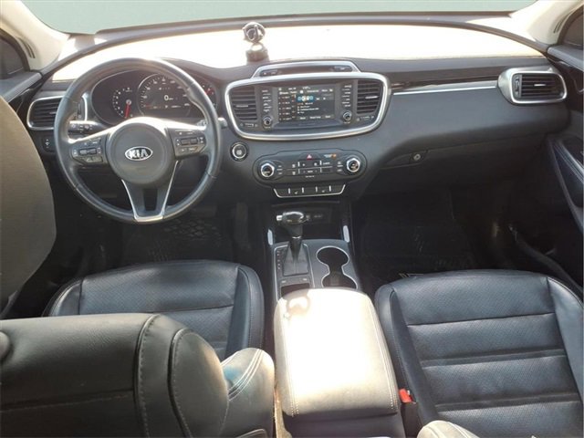 Used 2018 Kia Sorento EX image 6