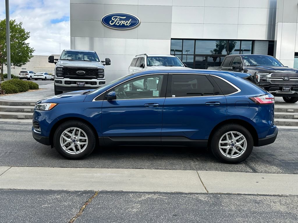 Used 2022 Ford Edge SEL AWD/4WD image 3