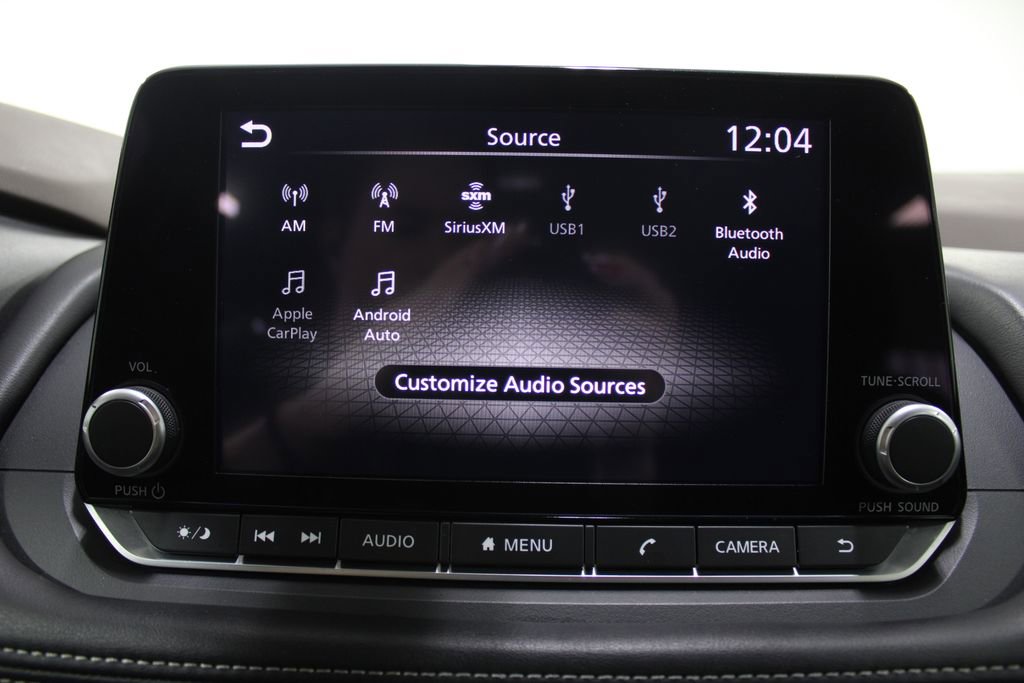 Used 2023 Nissan Rogue S image 41