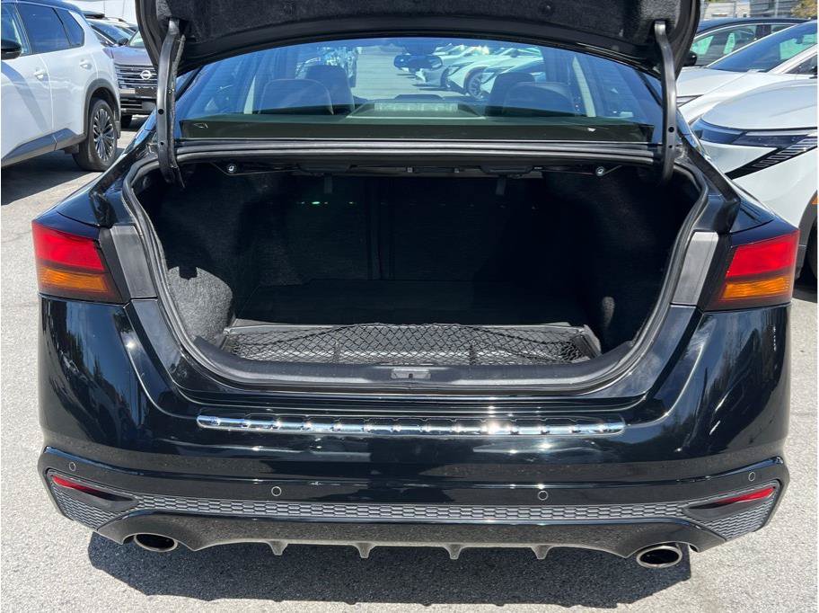 Used 2023 Nissan Altima 2.5 SR FWD image 5