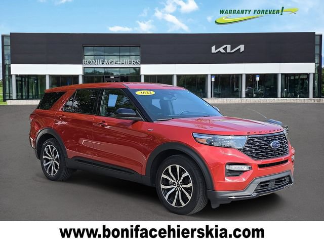 Used 2022 Ford Explorer ST-Line w/ Class IV Trailer Tow Package RWD image 1