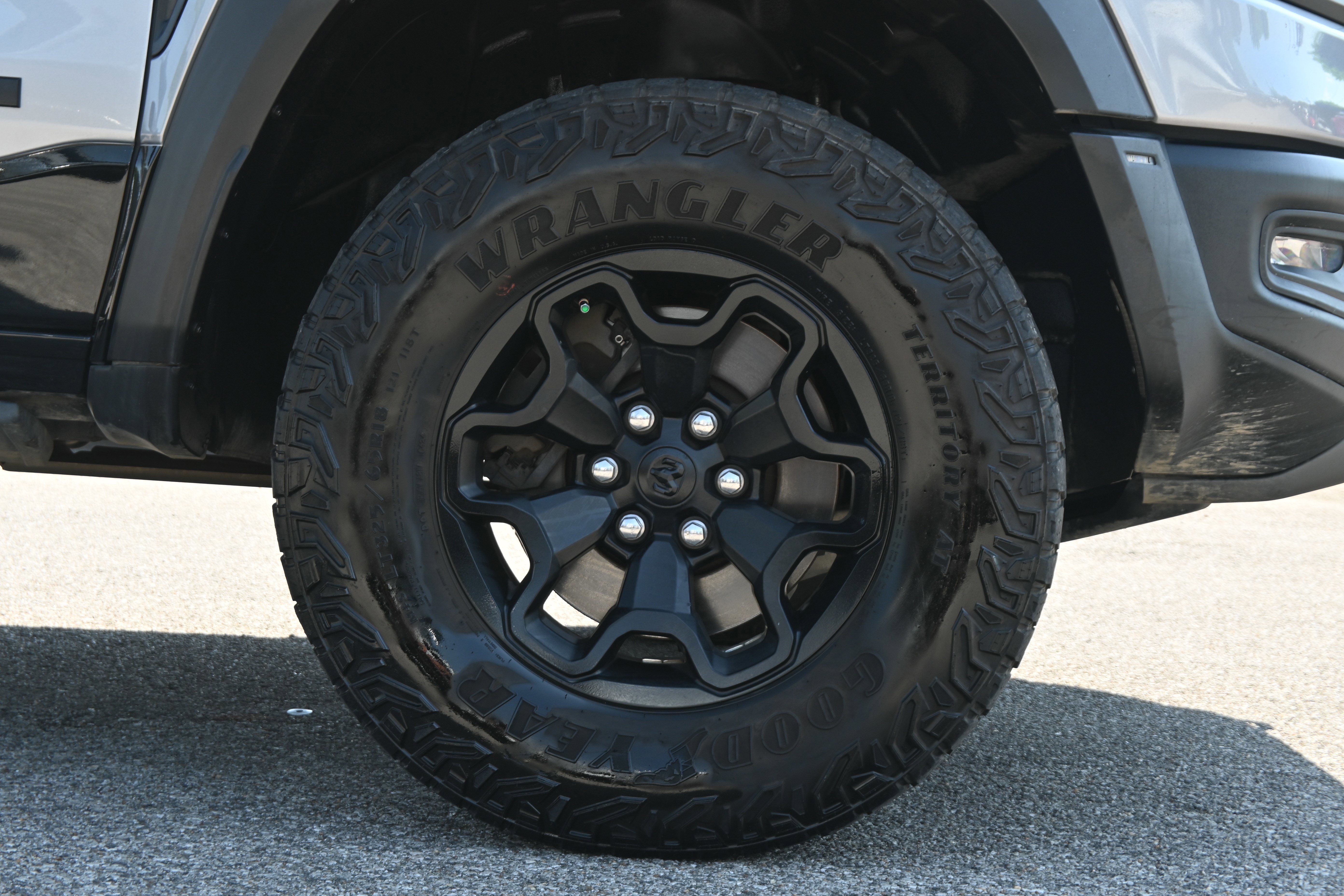 Used 2022 RAM 1500 TRX w/ TRX Level 1 Equipment Group AWD/4WD image 13