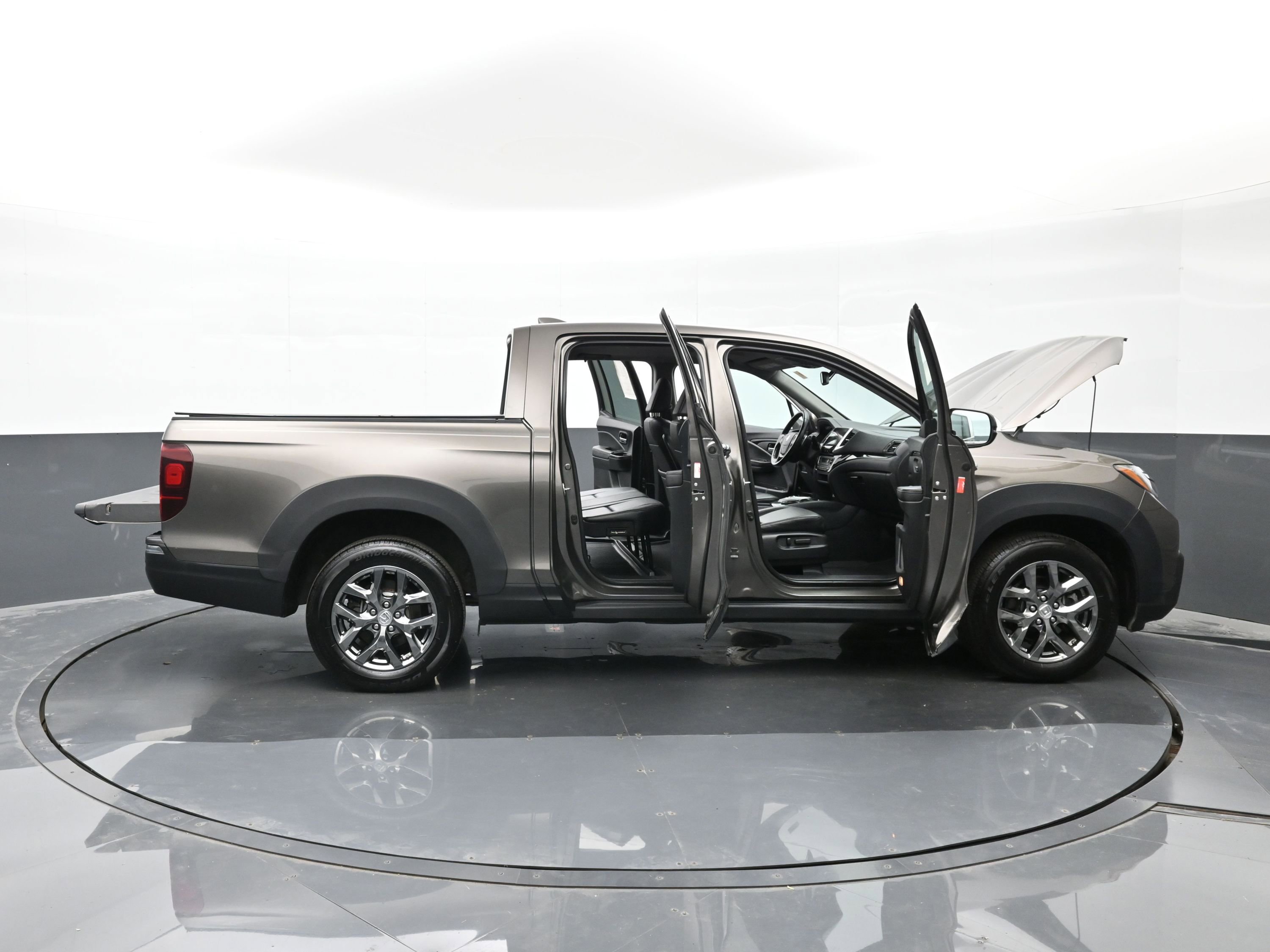 Used 2020 Honda Ridgeline RTL-E image 48