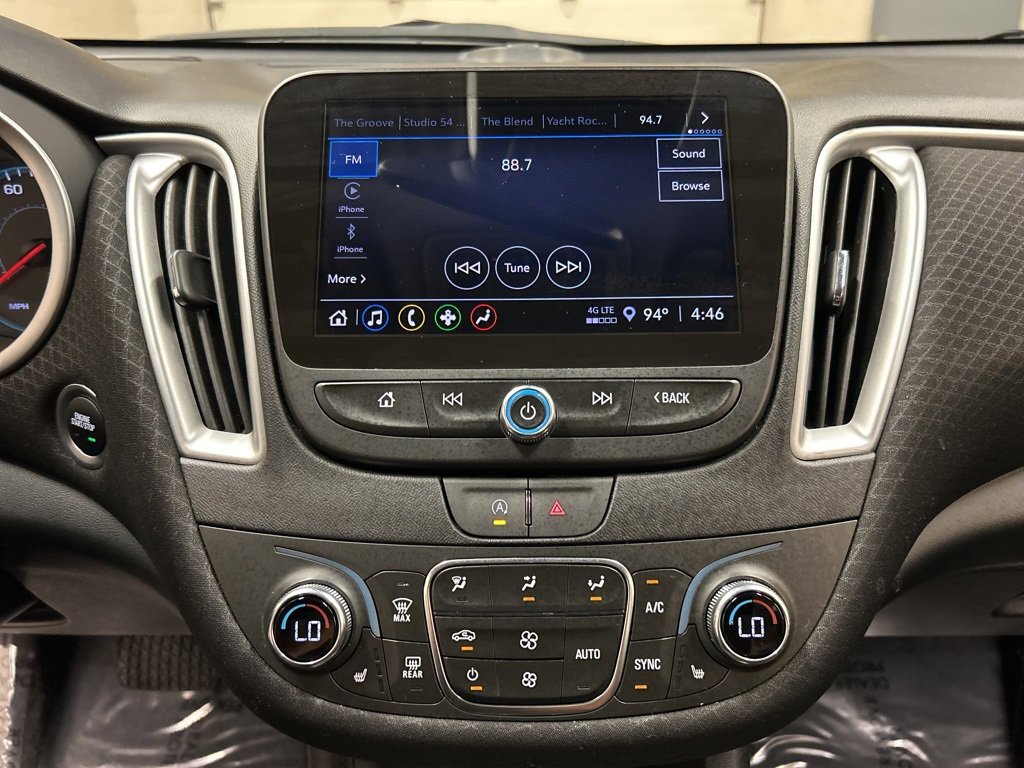 Used 2024 Chevrolet Malibu LT image 24