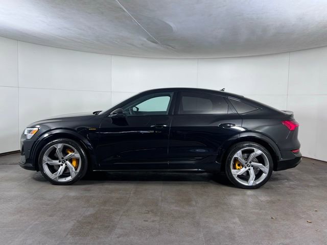 Used 2023 Audi e-tron S Prestige w/ Prestige Package image 4