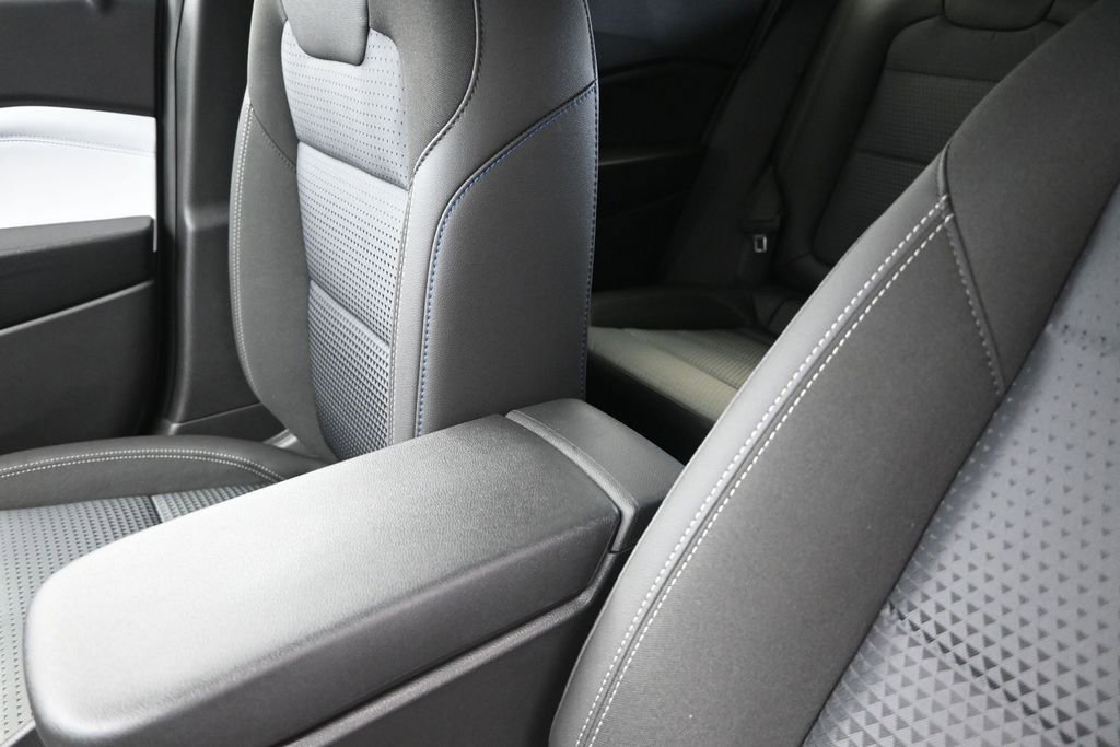 New 2026 Chevrolet Trax LT w/ Driver Confidence Package FWD image 14