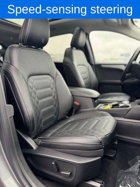 Used 2024 Ford Escape SE w/ PHEV Premium Package FWD image 29