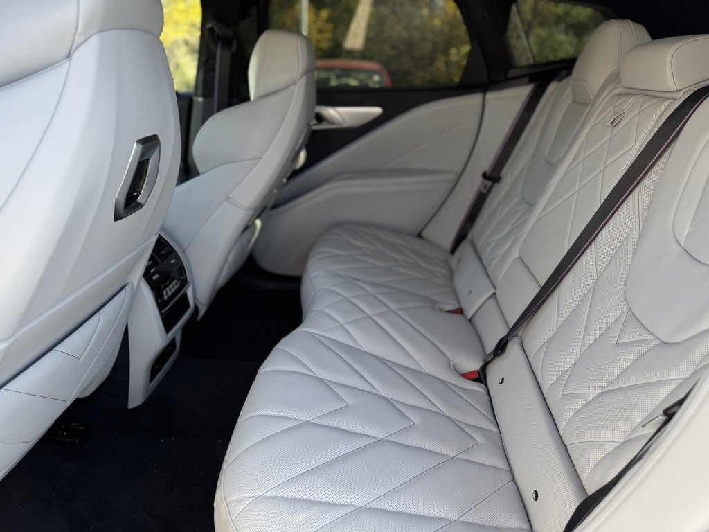 Used 2026 BMW XM Label Red image 26