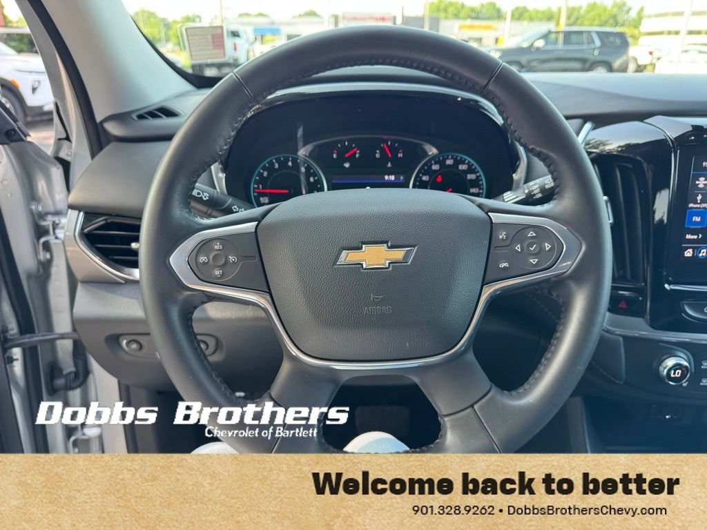 Used 2021 Chevrolet Traverse LT FWD image 17