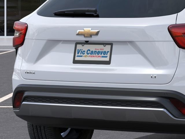 New 2026 Chevrolet Trax LT w/ Driver Confidence Package FWD image 14