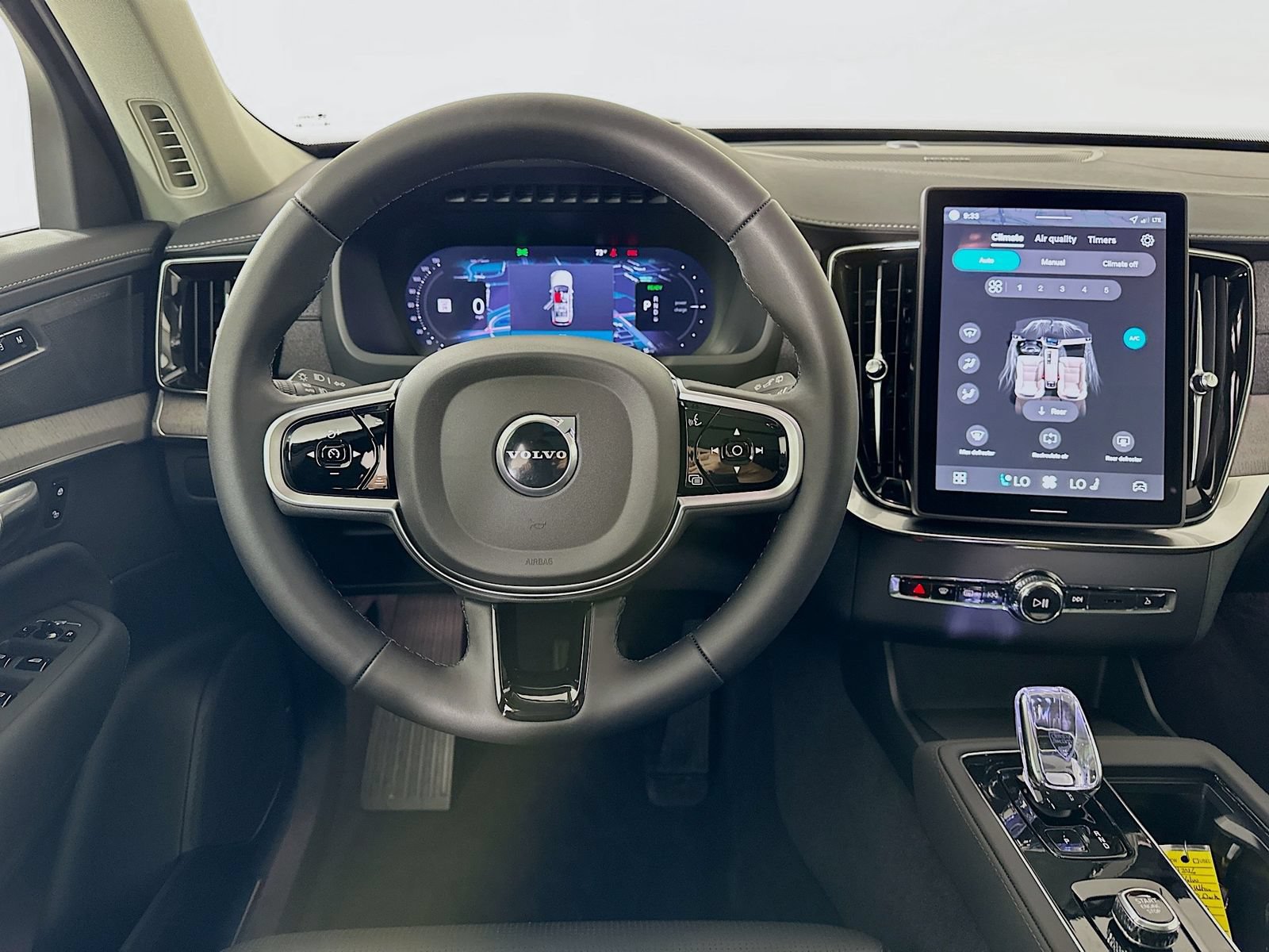 New 2026 Volvo XC90 T8 Ultra w/ Protection Package AWD/4WD image 15
