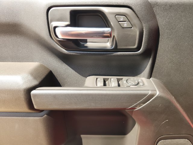 New 2026 Chevrolet Silverado 1500 Custom RWD image 21