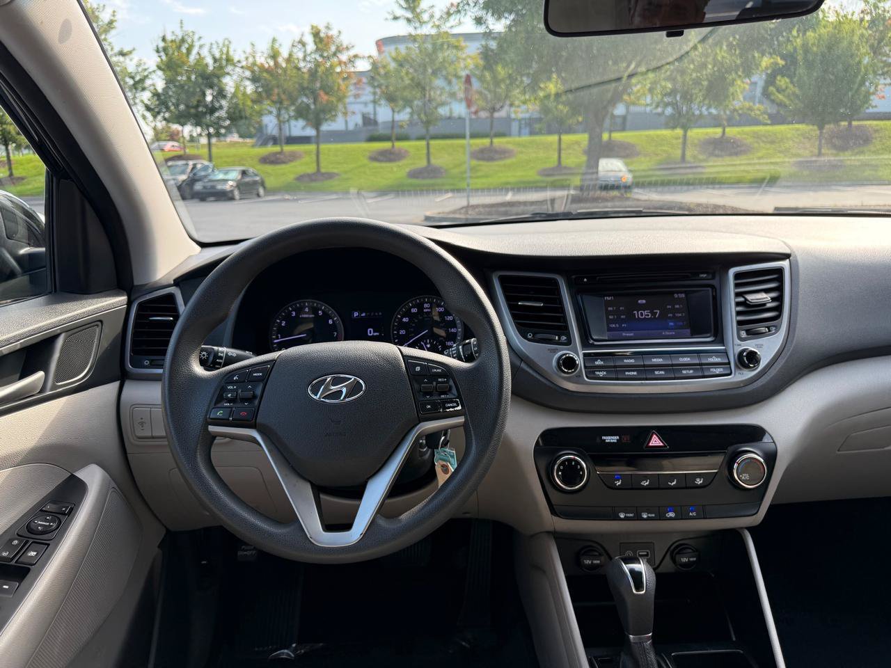 Used 2018 Hyundai Tucson SE FWD image 16
