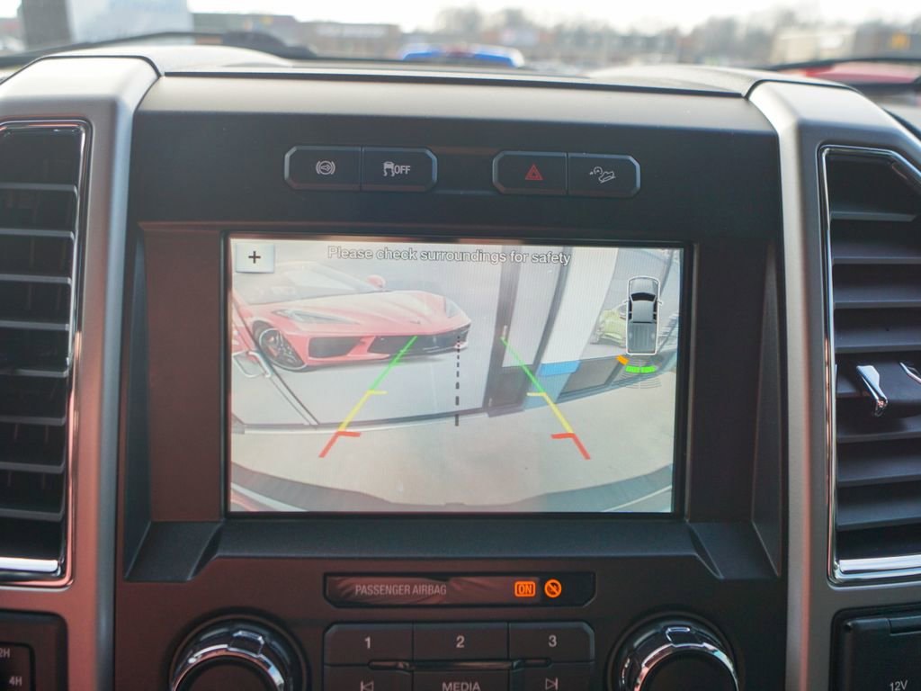 Used 2018 Ford F250 Lariat w/ Chrome Package image 30