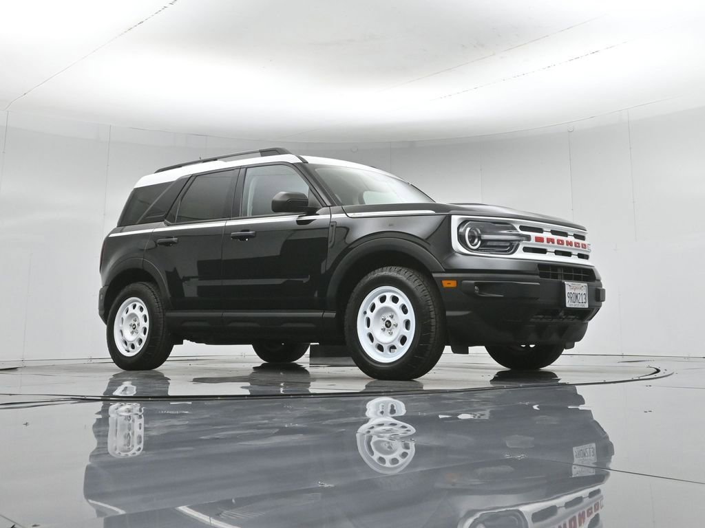 Used 2024 Ford Bronco Sport Heritage w/ Heritage Convenience Package image 4
