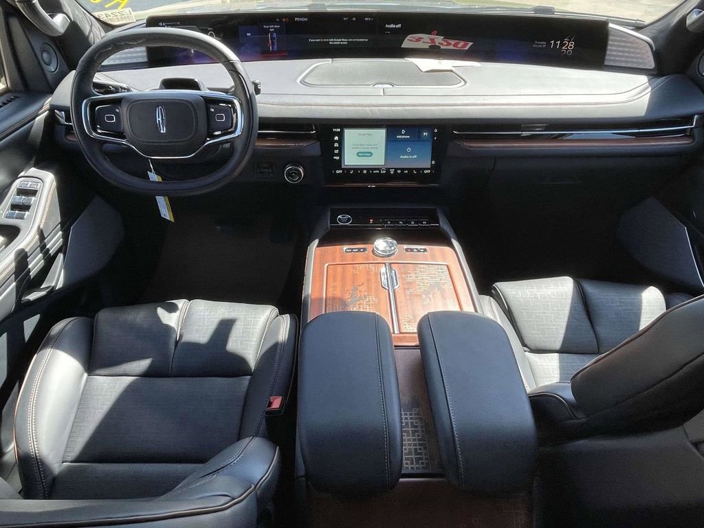 New 2026 Lincoln Navigator L Black Label image 11