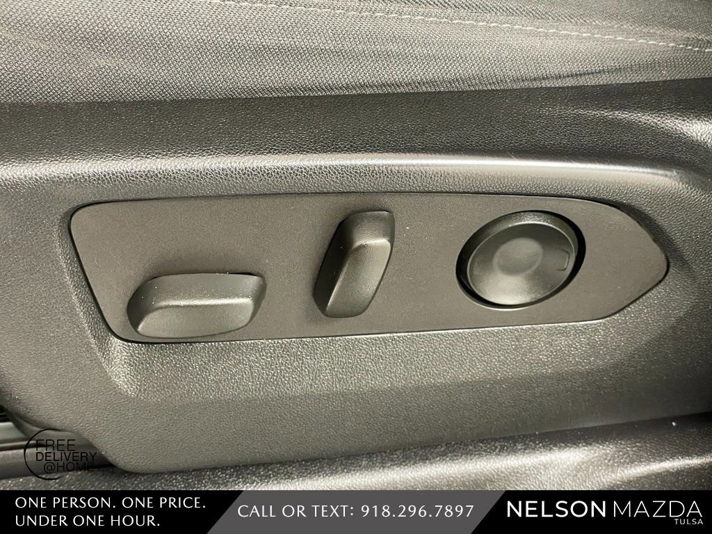 Used 2022 Chevrolet Silverado 1500 LT image 21