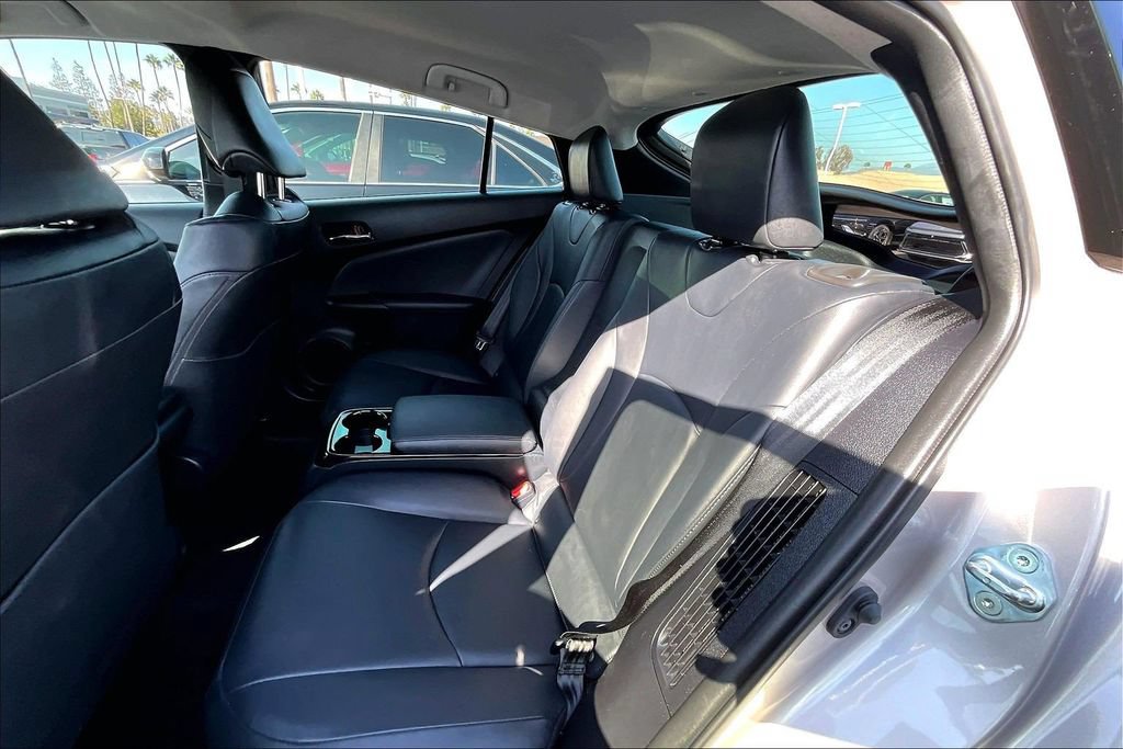 Used 2019 Toyota Prius Prime Premium FWD image 15