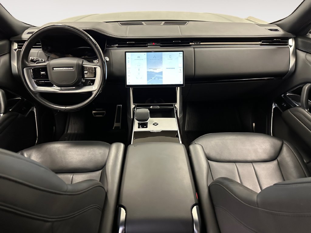 Used 2025 Land Rover Range Rover SE AWD/4WD image 12