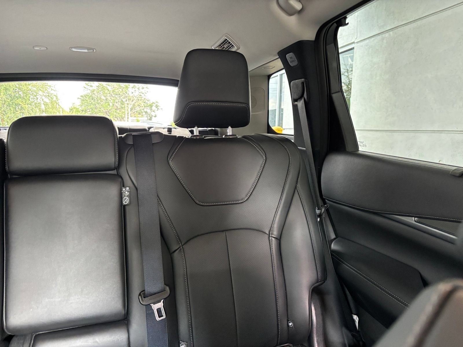 Used 2026 INFINITI QX60 Luxe FWD image 41