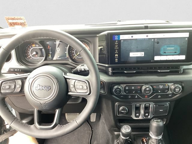 Certified 2026 Jeep Wrangler Sport AWD/4WD image 10