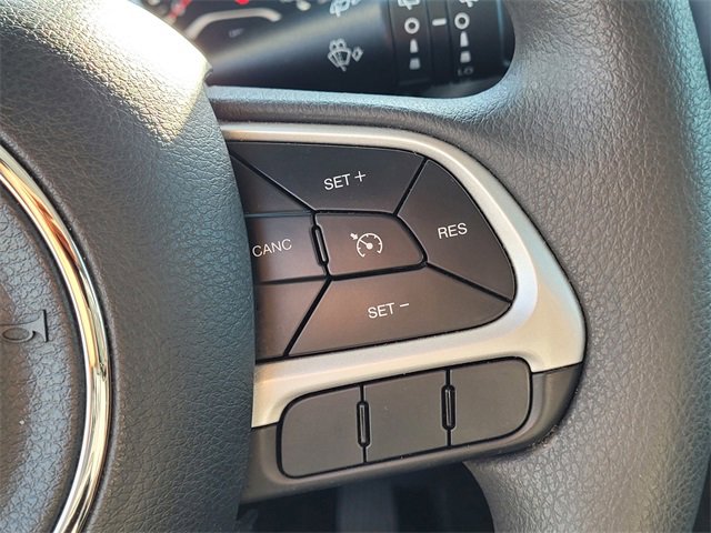 Used 2023 Jeep Renegade Latitude w/ Sun/Sound Group image 15