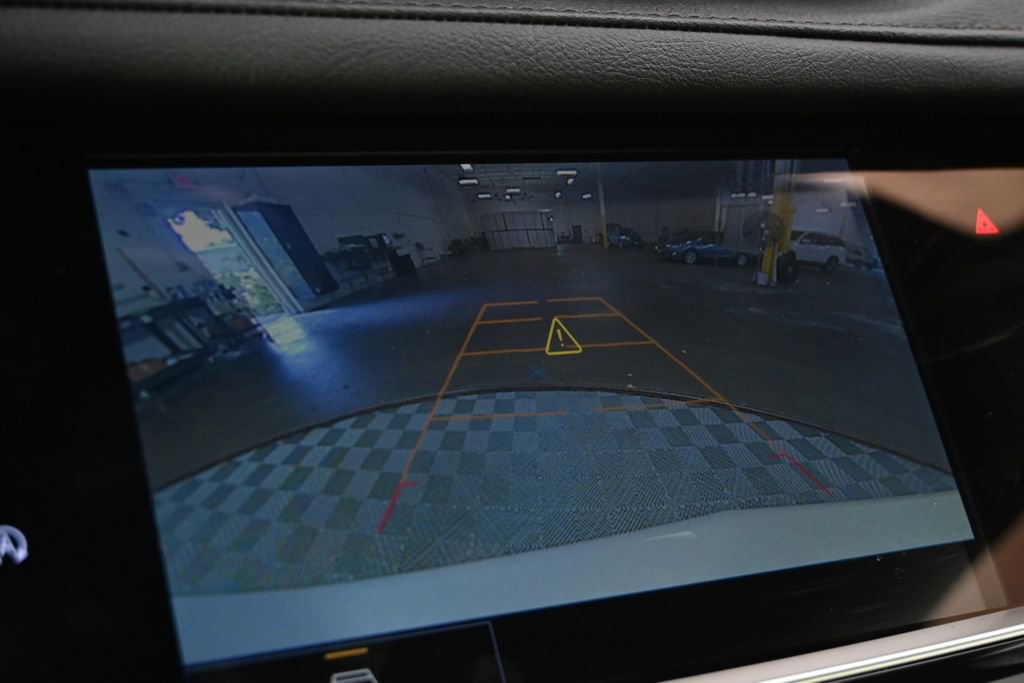 New 2025 Cadillac XT5 Sportv w/ LPO, Floor Liner Package image 30