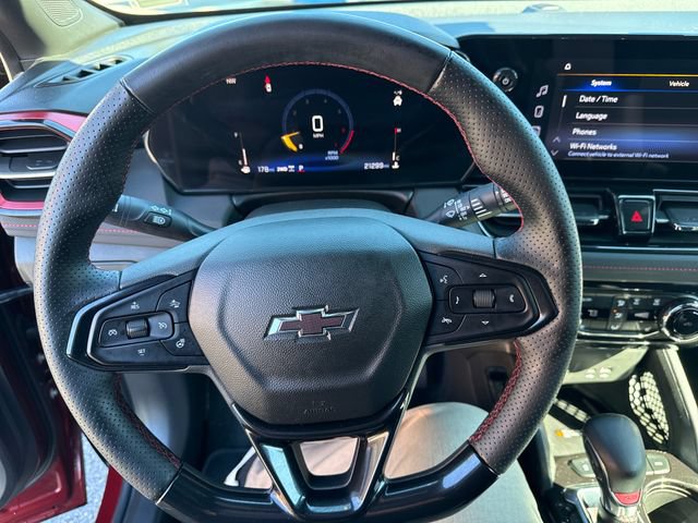 Used 2024 Chevrolet TrailBlazer RS w/ Convenience Package AWD/4WD image 14