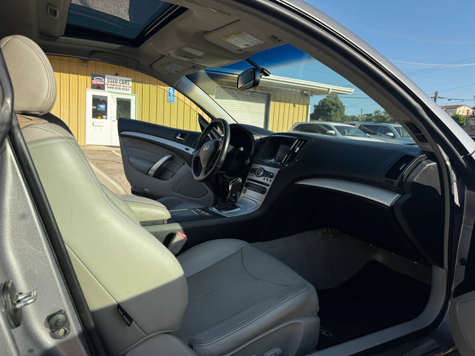 Used 2008 INFINITI G37 Journey w/ Premium Pkg RWD image 6