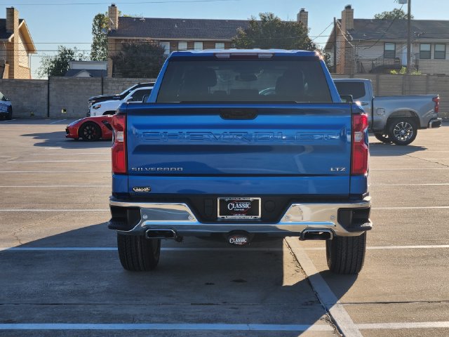 Used 2024 Chevrolet Silverado 1500 LTZ AWD/4WD image 13